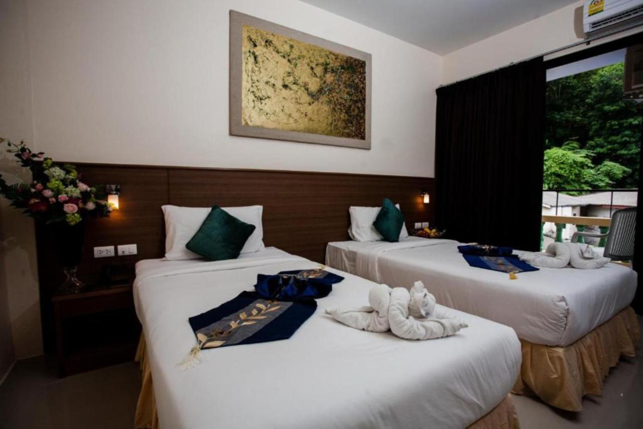The Wave Hotel Patong Sha Phuket Buitenkant foto