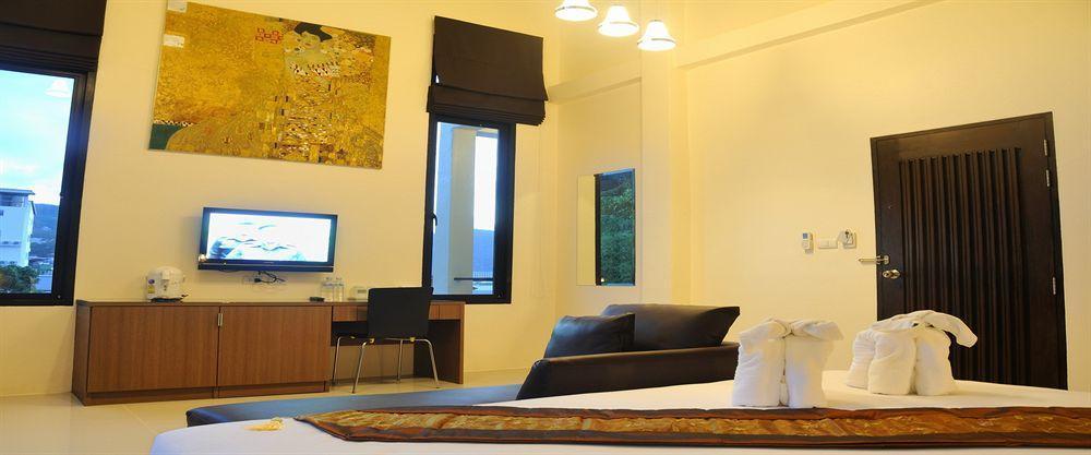 The Wave Hotel Patong Sha Phuket Buitenkant foto
