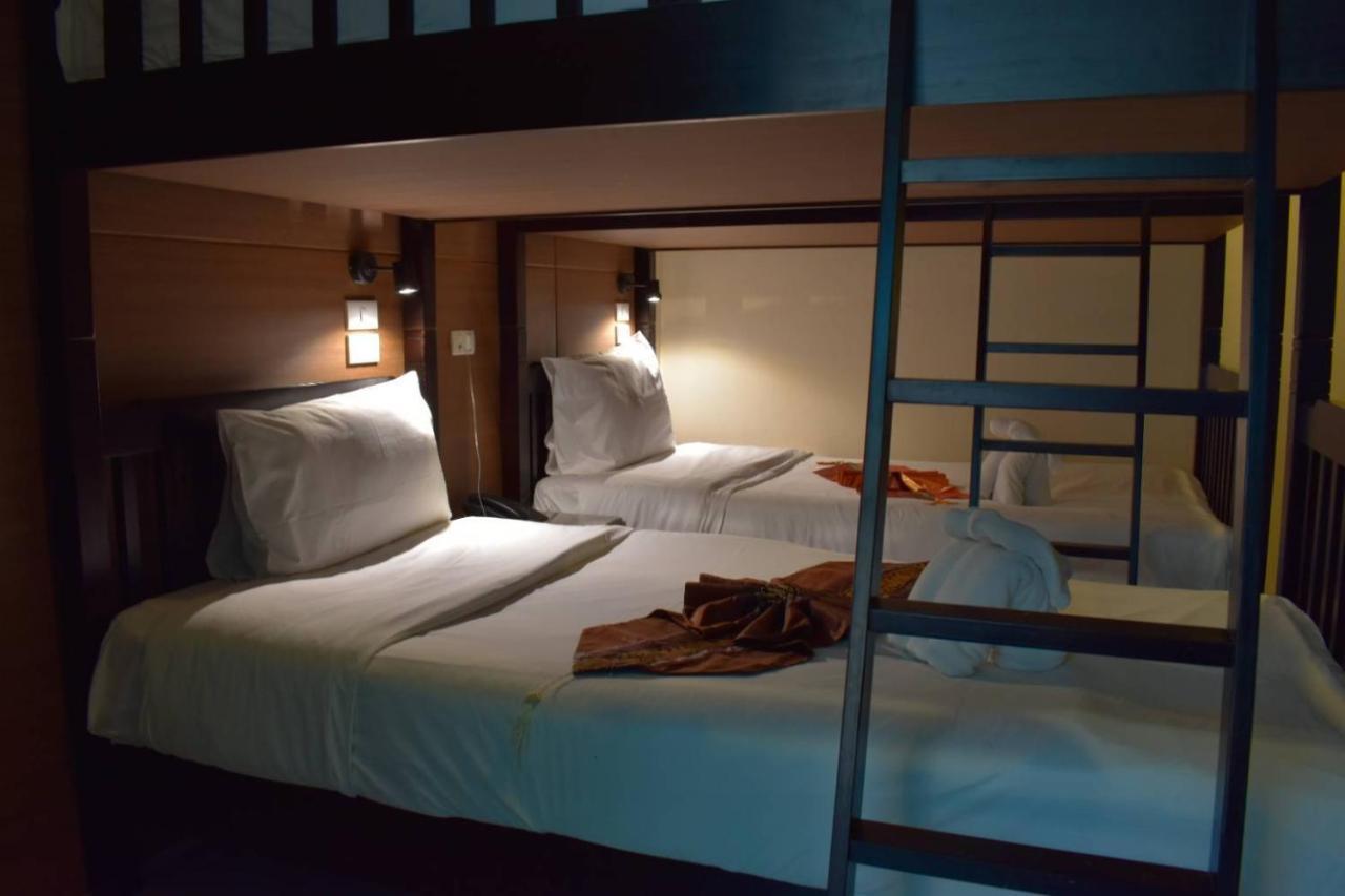 The Wave Hotel Patong Sha Phuket Buitenkant foto
